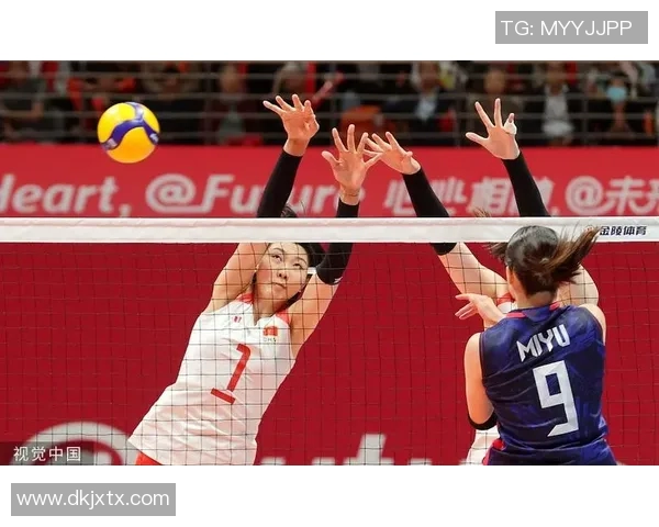 2017女排亚锦赛精彩对决中国队与泰国队巅峰对抗回顾 2017女排亚锦赛精彩对决中国队与泰国队巅峰对抗回顾