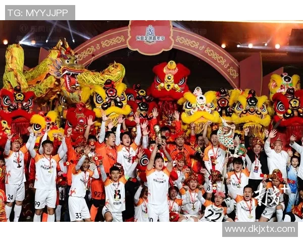 粤客足球比赛直播视频精彩回放与赛程分析尽在这里,快来一起观看吧 粤客足球比赛直播视频精彩回放与赛程分析尽在这里,快来一起观看吧