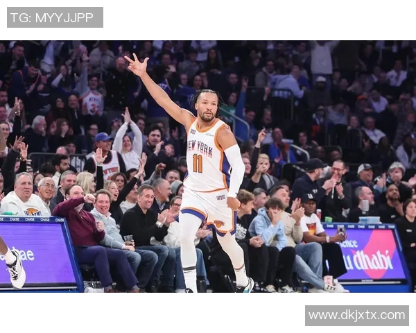 2019年热火与尼克斯激战回顾:篮球场上的激情与对抗 2019年热火与尼克斯激战回顾:篮球场上的激情与对抗