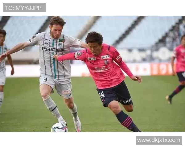 东京FC迎战福冈黄蜂争夺关键三分的激烈对决