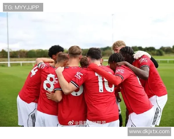 曼联迎战德比郡全景分析双方阵容战术及历史交锋回顾 曼联迎战德比郡全景分析双方阵容战术及历史交锋回顾